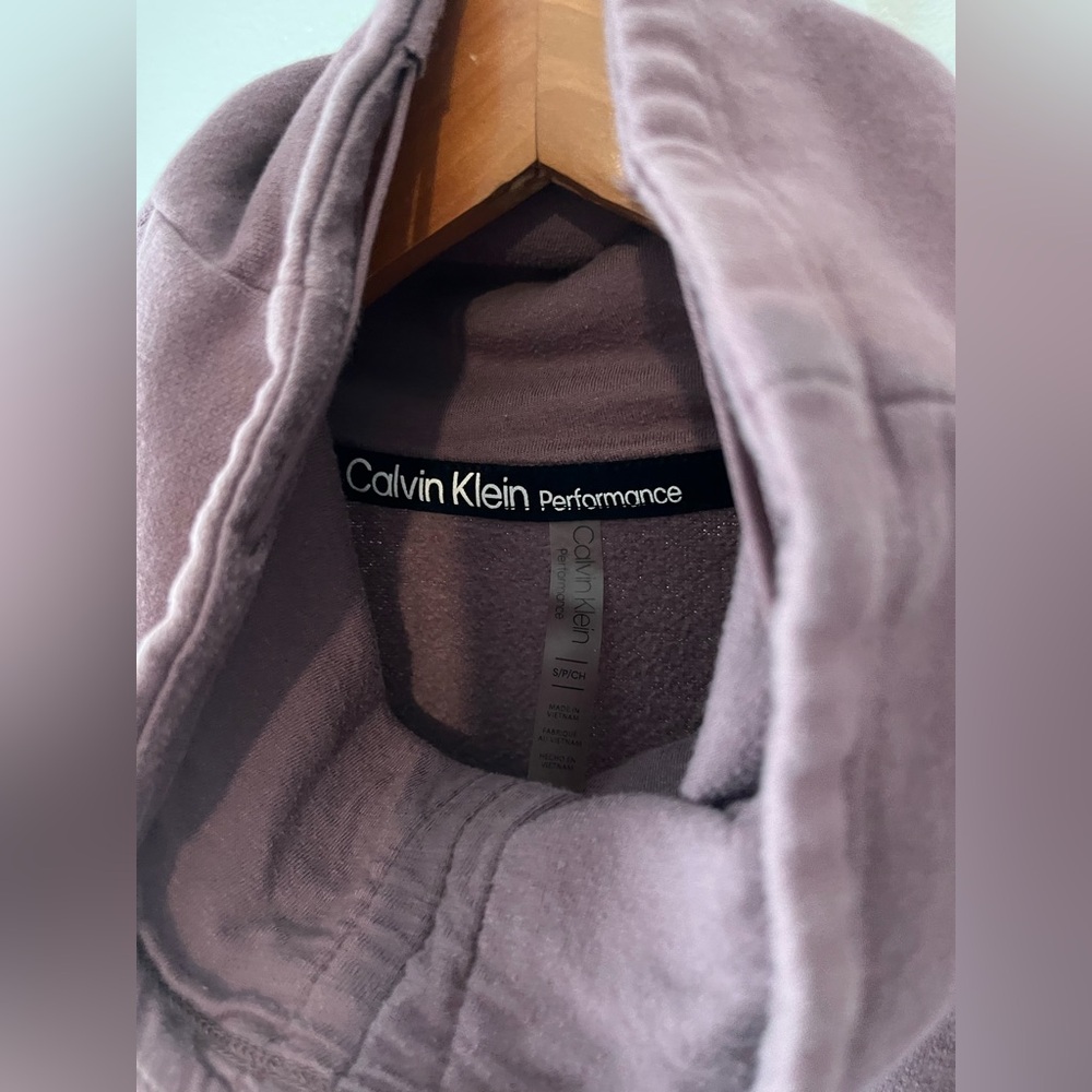 Calvin Klein Mauve women’s cowl neck sweatshirt - Picture 4 of 10